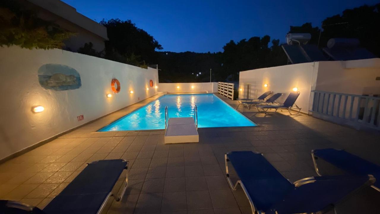 파티티리 Galini Hellenic Hospitality 아파트 호텔 외부 사진