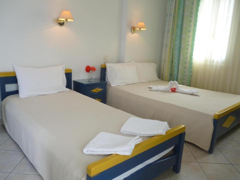 파티티리 Galini Hellenic Hospitality 아파트 호텔 외부 사진
